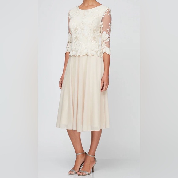 Alex Evenings Dresses & Skirts - Alex Evenings Embroidered Midi Dress Sleeves Illusion Size 16 NWT